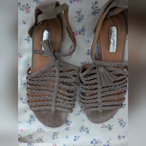 Halogen Women's Braided Gray Sandals